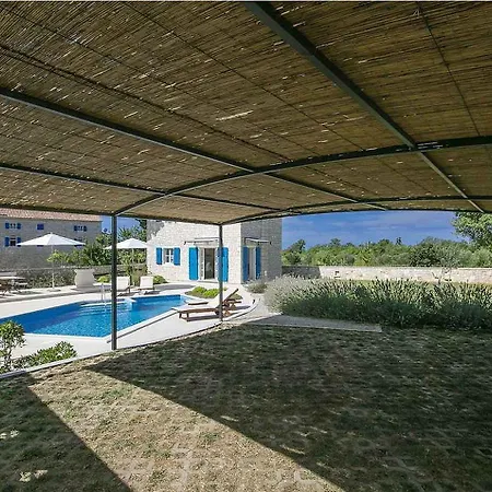 Traumhafte Istrische Steinvilla Mit Privatpool, Hydromassageecke, Aussendusche, Bbq *