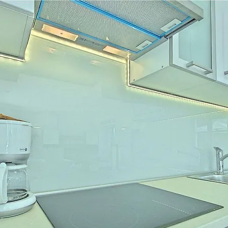 Σπίτι διακοπών Traumhafte Istrische Steinvilla Mit Privatpool, Hydromassageecke, Aussendusche, Bbq Sveti Lovreč Pazenatički